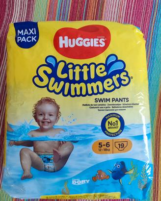 Pacco integro pannolini-costumini Huggies