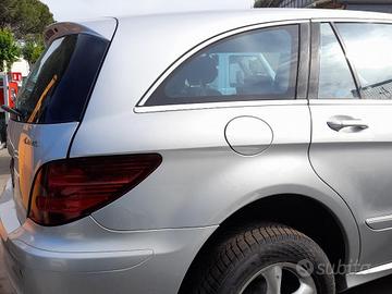 PARAFANGO POST. DX. MERCEDES CLASSE R «W251» (2006