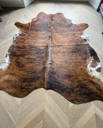 Real Leather Cowhide Rug – Brown Natural