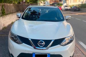Nissan Qashqai 1.5 dieswl 110cv