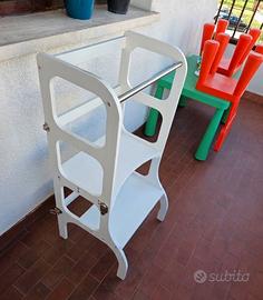 tavolino/scaletta  montessori