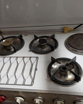 Cucina a gas Smeg anni 50