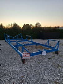 Posteggio barca con ruote