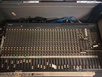 Mixer Yamaha MG32/14 FX