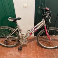 Bici donna ragazza cambio shimano