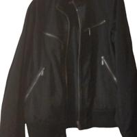 giubbotto nero tg 48.  rifiniture in vera pelle 