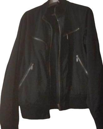 giubbotto nero tg 48.  rifiniture in vera pelle 