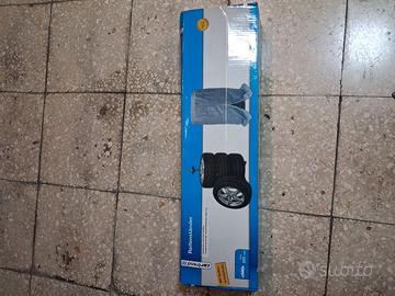 Supporto porta pneumatici