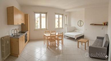 CASSIA - Loft - LIBERO DA SUBITO