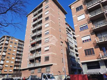 4 LOCALI A TORINO