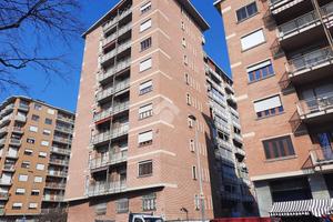 4 LOCALI A TORINO