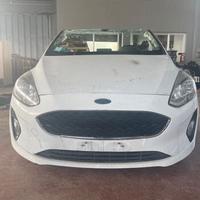 Ricambi parte anteriore + kit airbag Ford Fiesta.