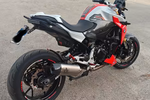 BMW F 900 R 