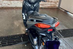Yamaha X-Max 300 - 2021