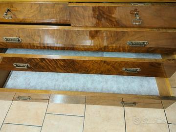 Armadio, comò e comodino