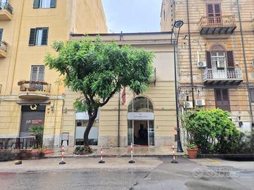 ALBERGO A PALERMO