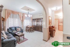 QUADRILOCALE IN CENTRO A MARCALLO!