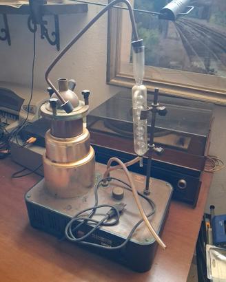 distillatore antico