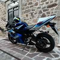 Suzuki Gsx r600