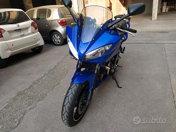 Yamaha FZ6 Fazer S2 