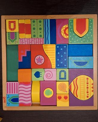 Gioco in legno costruzioni puzzle Goki Montessori