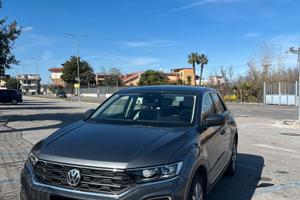 VOLKSWAGEN T-Roc - 2020