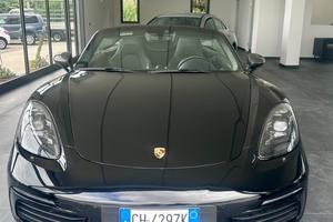 Porsche 718 Spyder Boxster 2.0 T