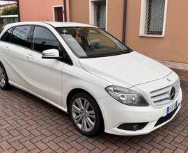 Mercedes-benz B 180 B 180 CDI Automatic Executive