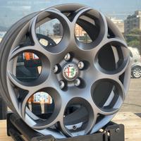 CERCHI IN LEGA ALFA ROMEO QUADRIFOGLIO VERDE 17 PO