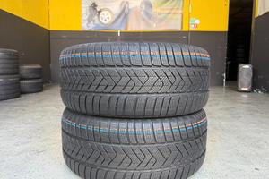 2 Gomme Pirelli invernali 225/45R18 RFT 85%residui