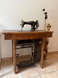 Macchina da cucire Rex Vintage