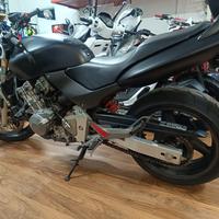 Honda Hornet 600 a carburatori