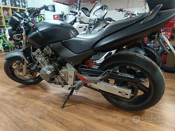 Honda Hornet 600 a carburatori