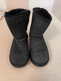 Ugg nero unisex taglia 33,5