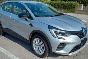Renault Captur 1000 tce mod year 2021