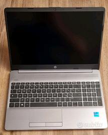 NOTEBOOK HP 250 G8 15.6" FHD, INTEL I5 - 1135G7 ,
