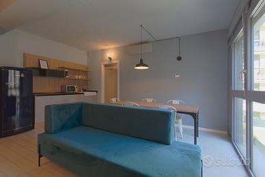 Attico di mq 300 + doppio garage centro storico