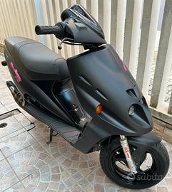 Phantom f12 lc black design