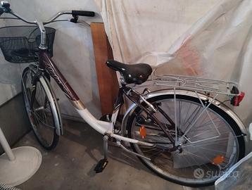 Bicicletta Atala da donna