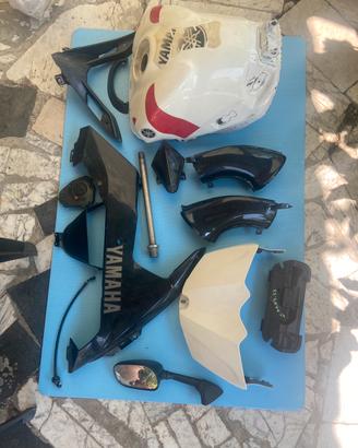 pezzi r1/cbr1000/s1000xr