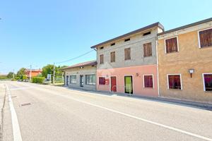 6 LOCALI A CURTAROLO