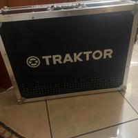 consolle Traktor Kontrol S4