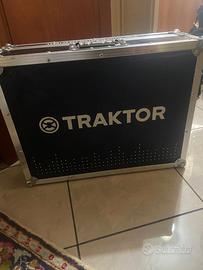 consolle Traktor Kontrol S4
