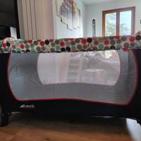 Lettino da viaggio e box insieme