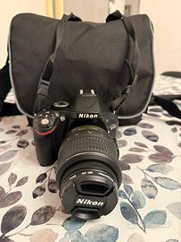 Macchina fotografica reflex Nikon D5200
