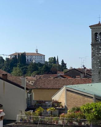 APPARTAMENTO PLURILOCALE IN CENTRO STORICO