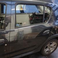 Porta posteriore sinistra DACIA SANDERO del 2017