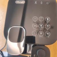 macchina da caffè automatico Nespresso de longhi.
