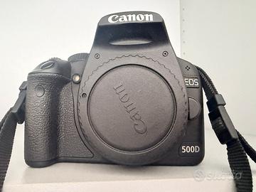 Reflex  Fotocamera Canon  EOS 500D perfetta!
