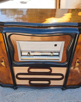 radio bar anni 40
